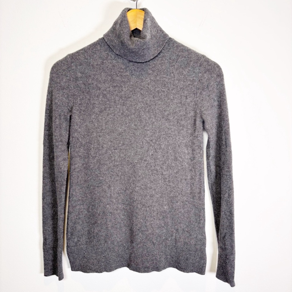 Neiman Marcus Cashmere Turtleneck Sweater